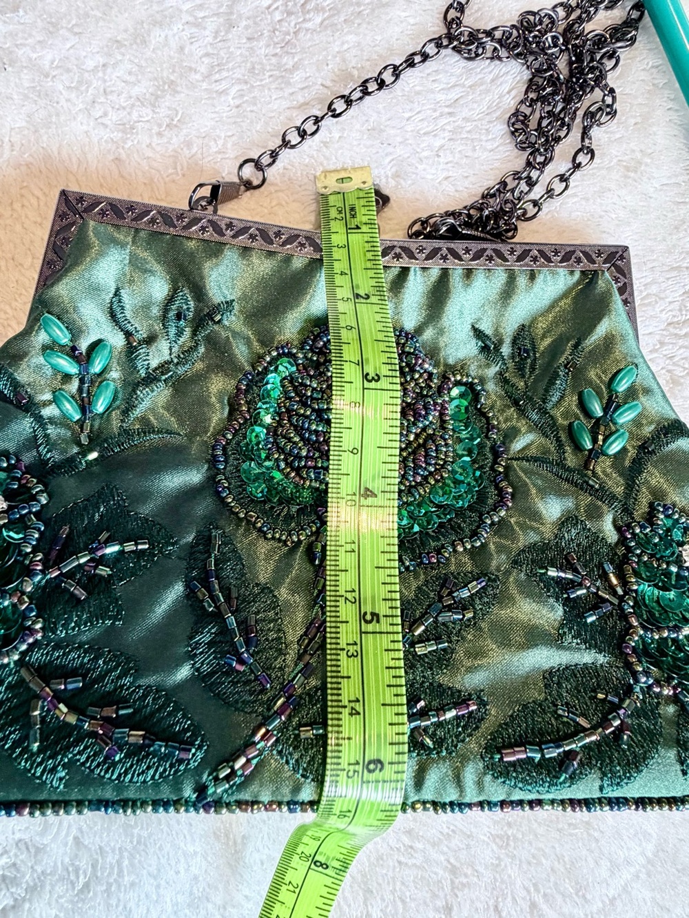 Handbag - Embellished Green Beaded for Evening or for Fun - also a shoulder bag! - Picture 13 of 16